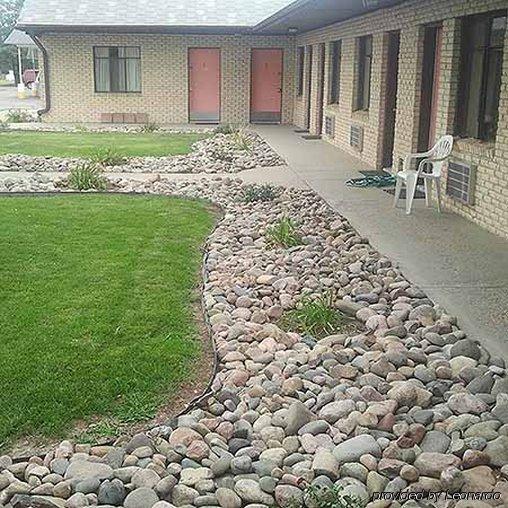 Country Manor Motel Watkins Dış mekan fotoğraf