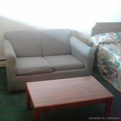 Country Manor Motel Watkins Dış mekan fotoğraf